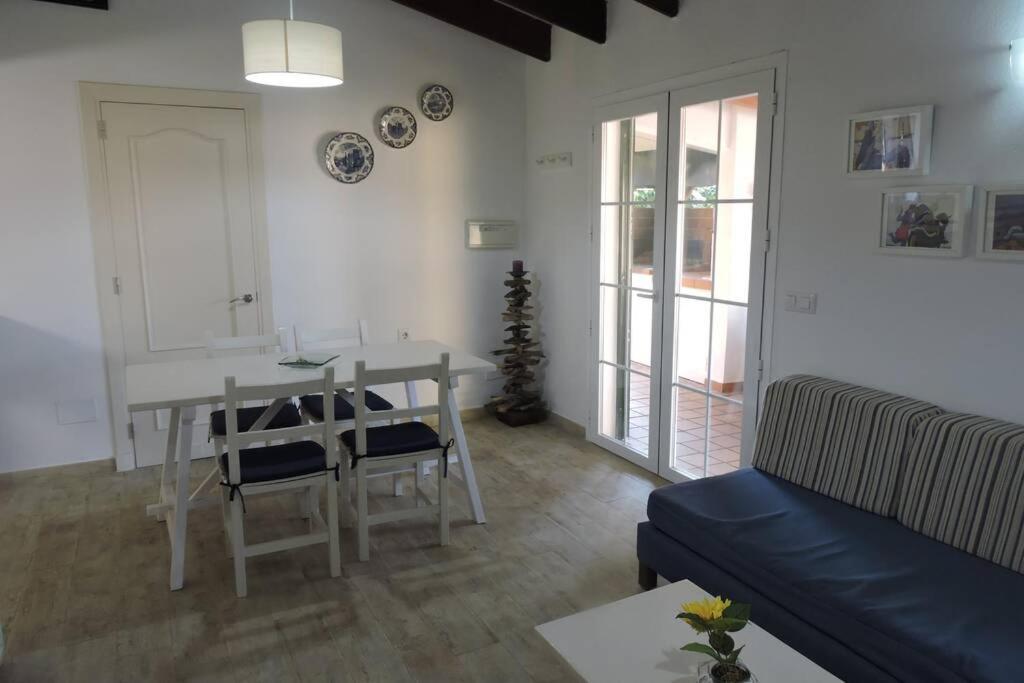 Chalet Cerca De La Playa Cala en Bosch Εξωτερικό φωτογραφία