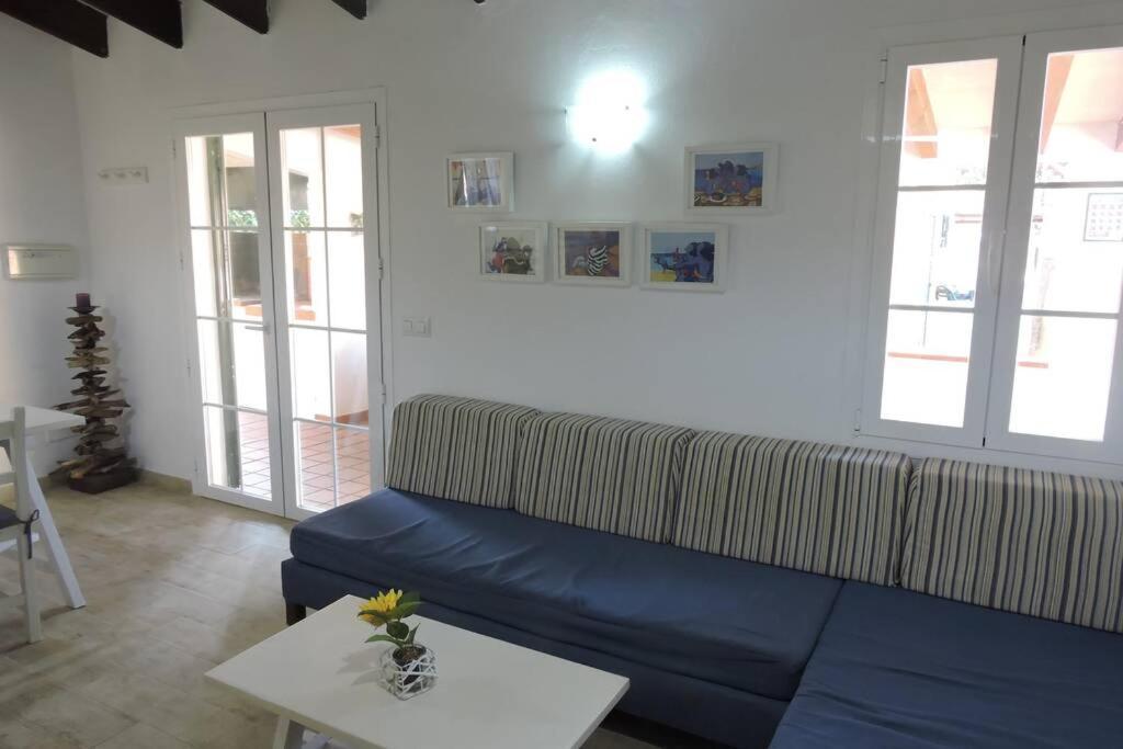 Chalet Cerca De La Playa Cala en Bosch Εξωτερικό φωτογραφία